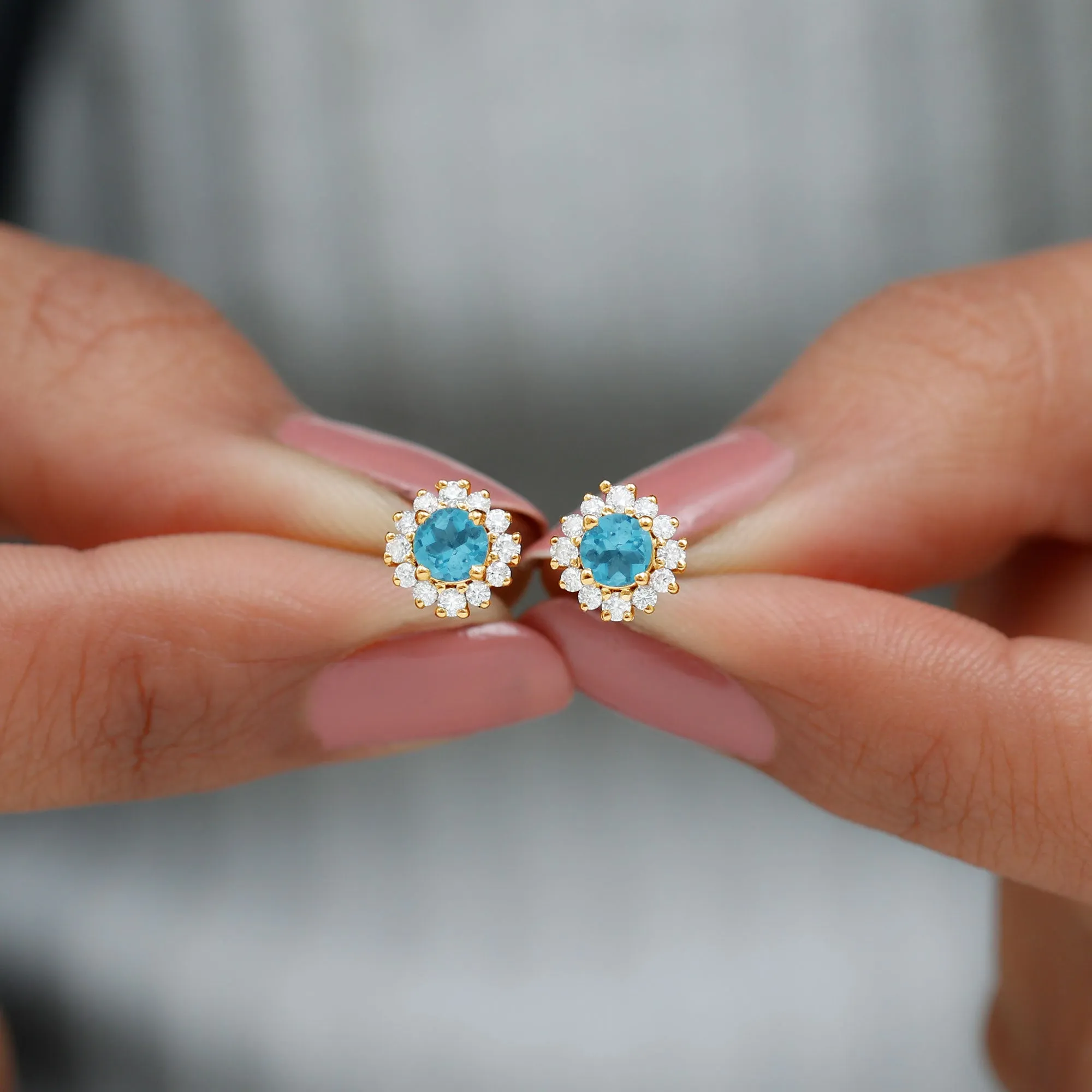 1 CT Aquamarine and Diamond Halo Stud Earrings
