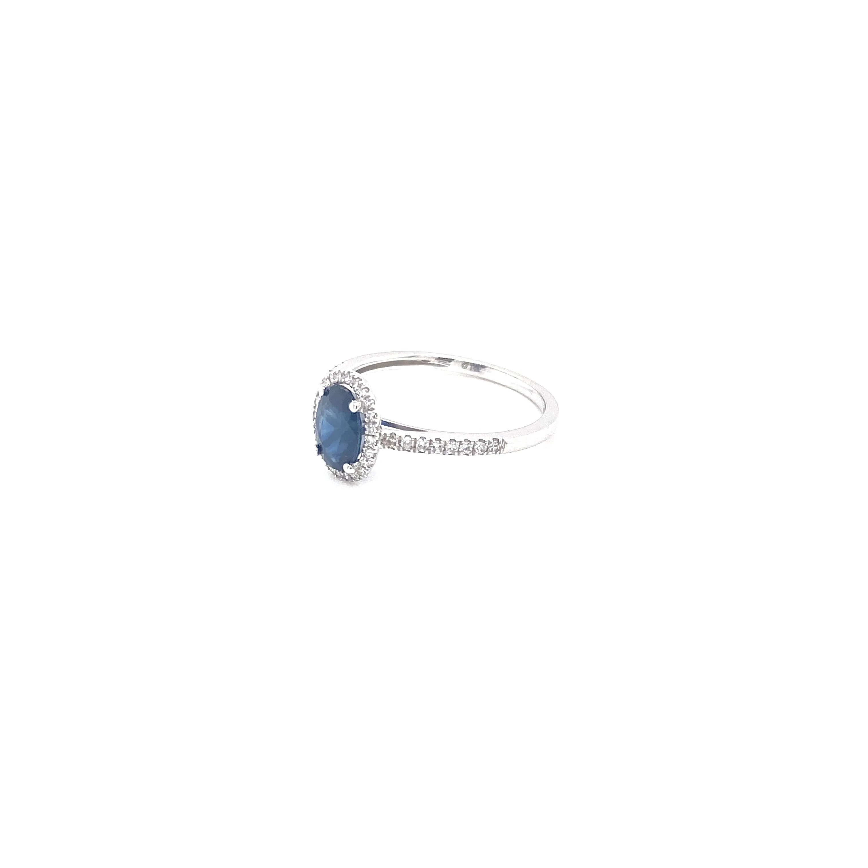 14K White Gold Oval Blue Sapphire   Round Diamond Ring