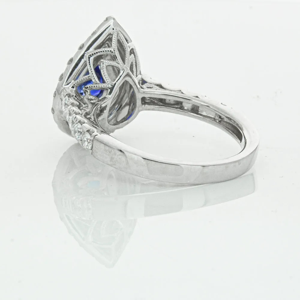 18ct White Gold Sapphire & Diamond Ring