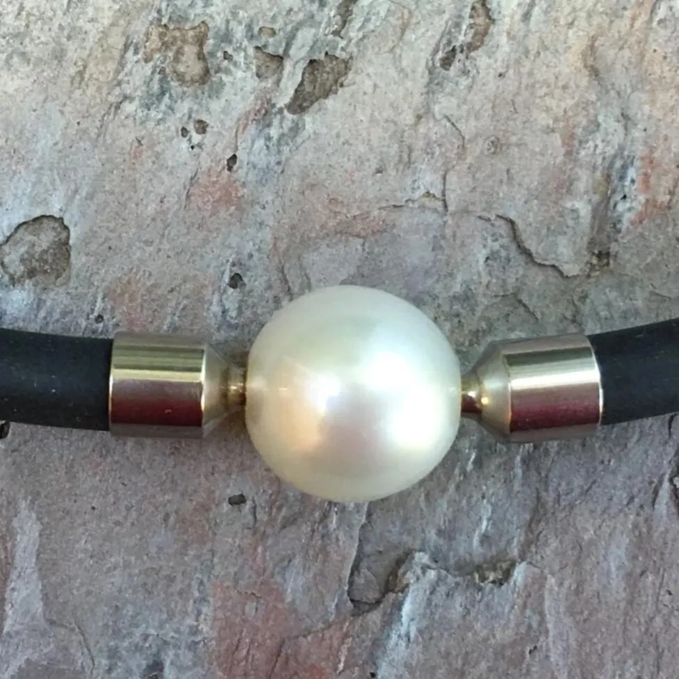 18KT Yellow Gold Paspaley South Sea Pearl Pendant Swap 12mm "Fine"
