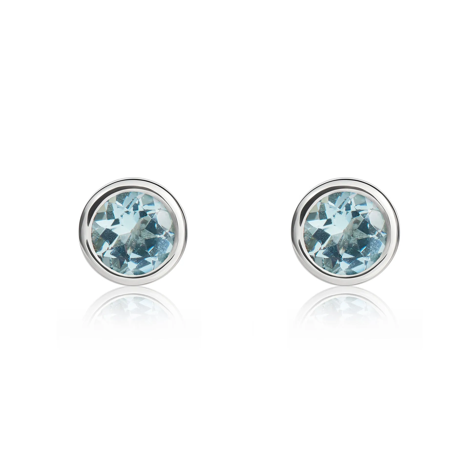 9K White Gold 4mm Round Aquamarine Stud Earrings