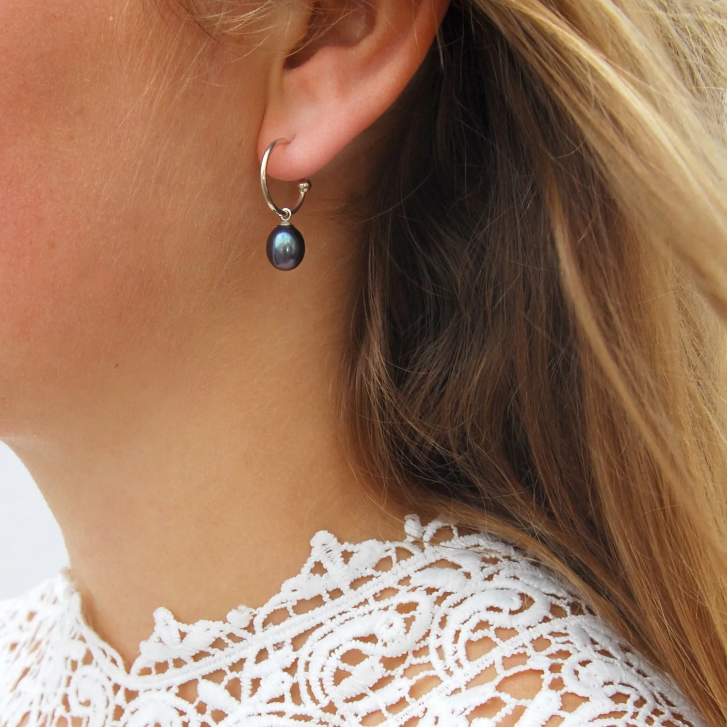 Black Freshwater Pearl 18ct Gold Hoop Earrings