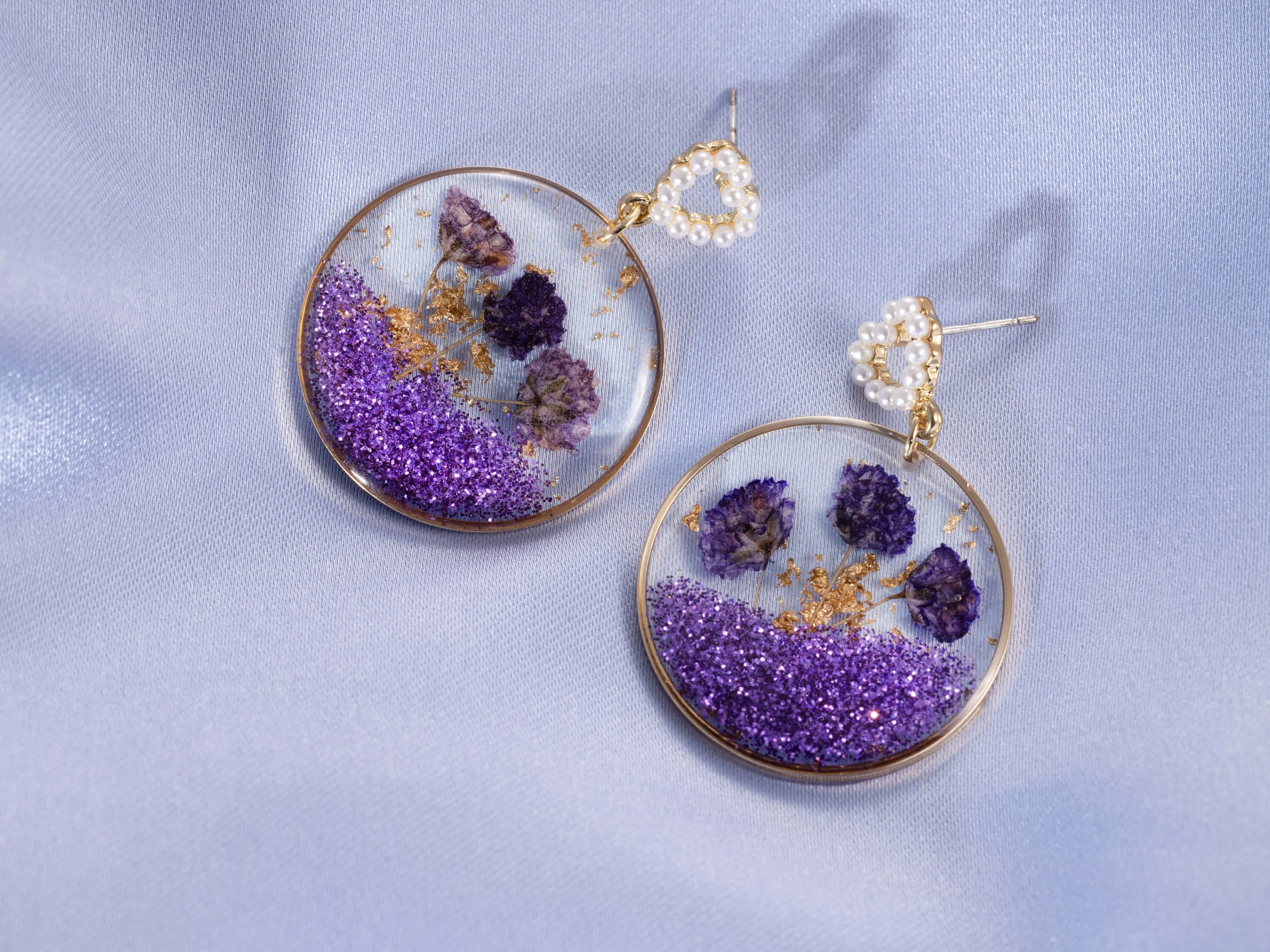Clear Discs with Dried Flowers Earrings