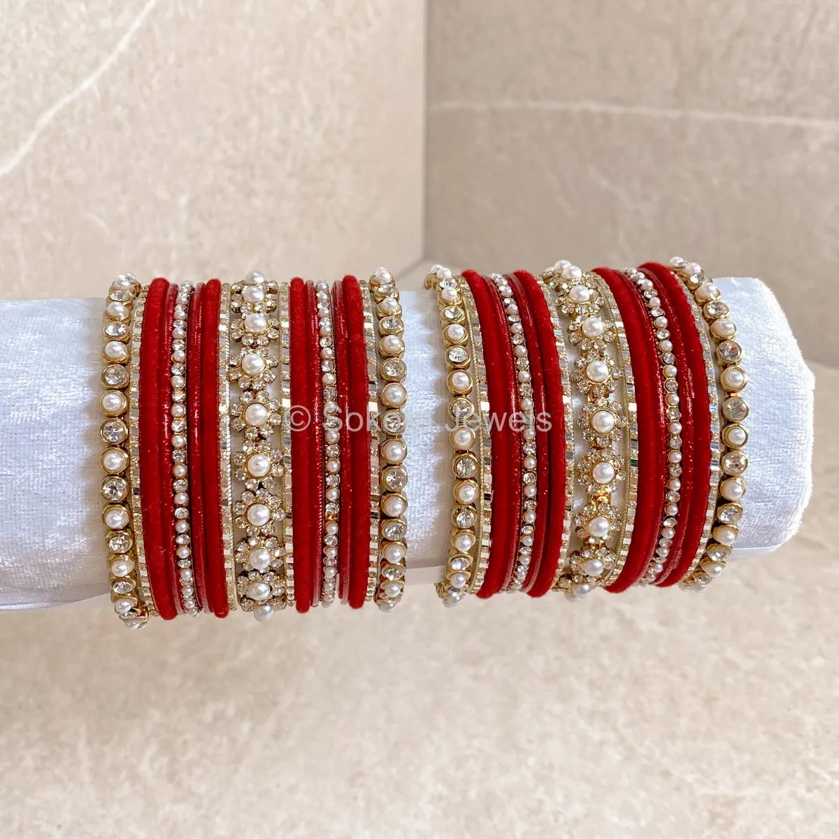 Daisy Small Red Bangles Set