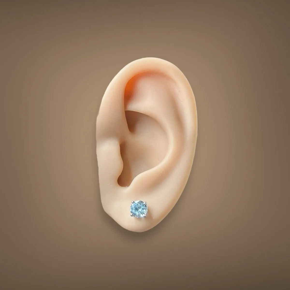 Estate 14K W Gold 1.24ctw Aquamarine Stud Earrings