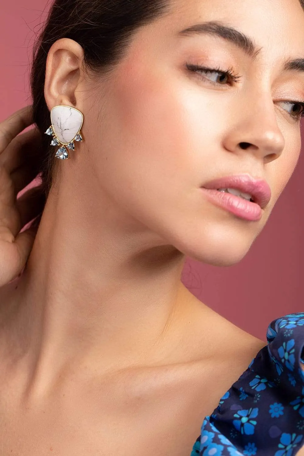 Hourglass Earrings