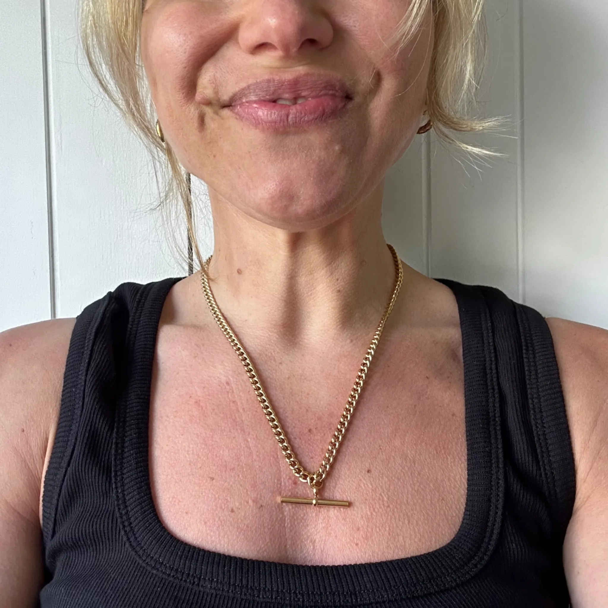 Large Gold T bar Chain Necklace