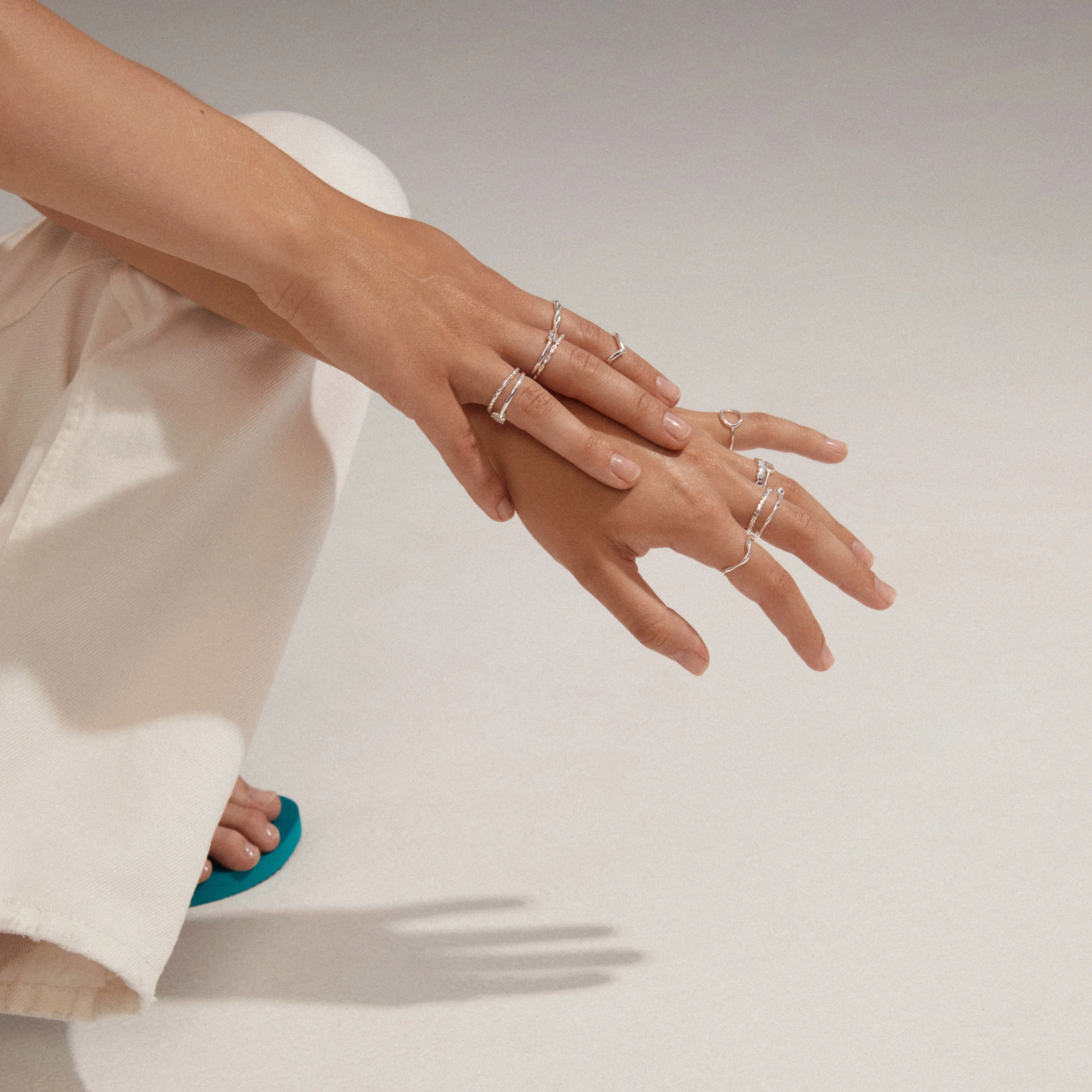 LULU organic shaped stack ring silver-plated