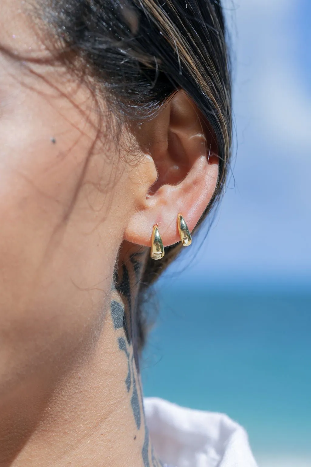 Mini Gold Dome Huggie Hoop Earrings - Aniani