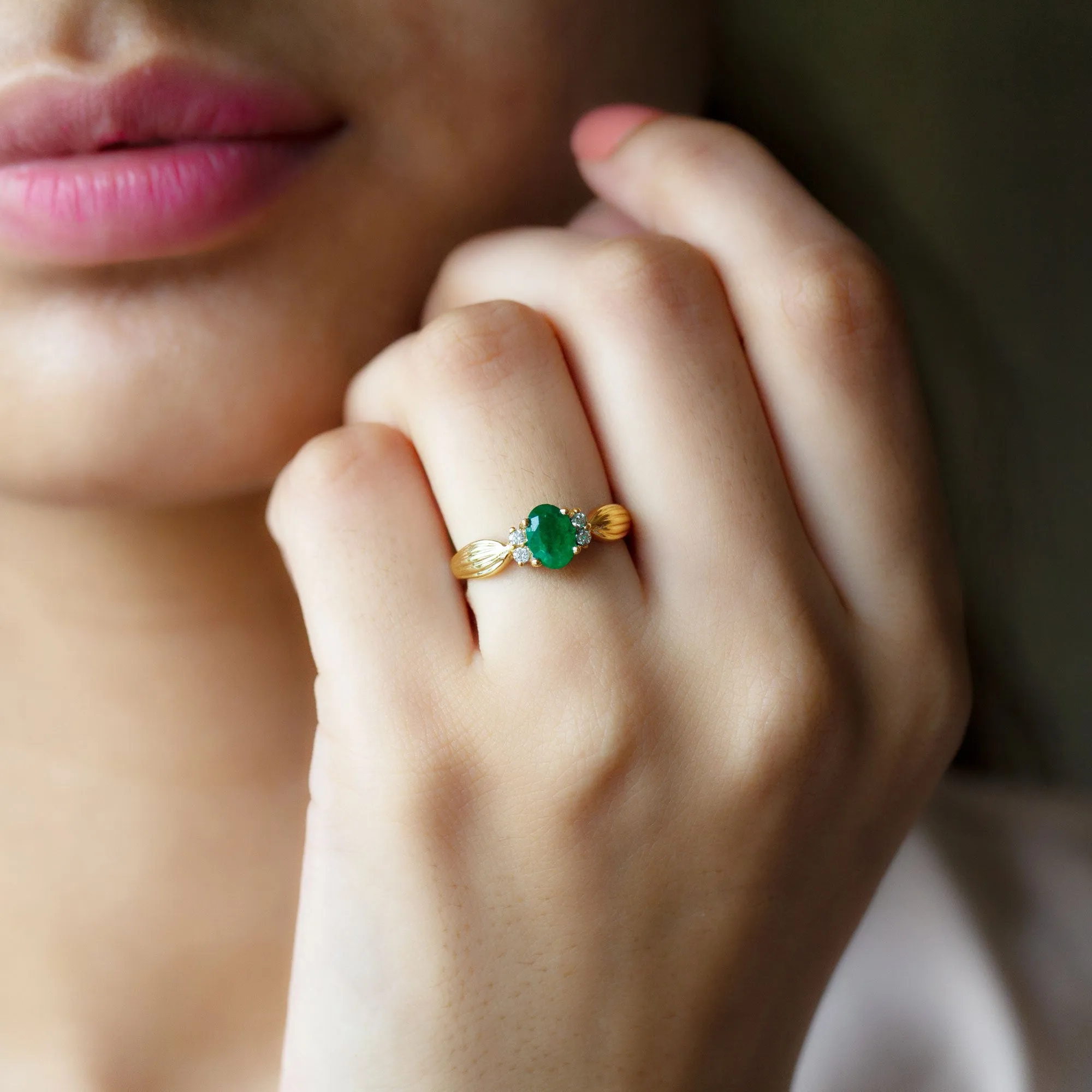 Oval Emerald Solitaire Engagement Ring with Diamond Accent
