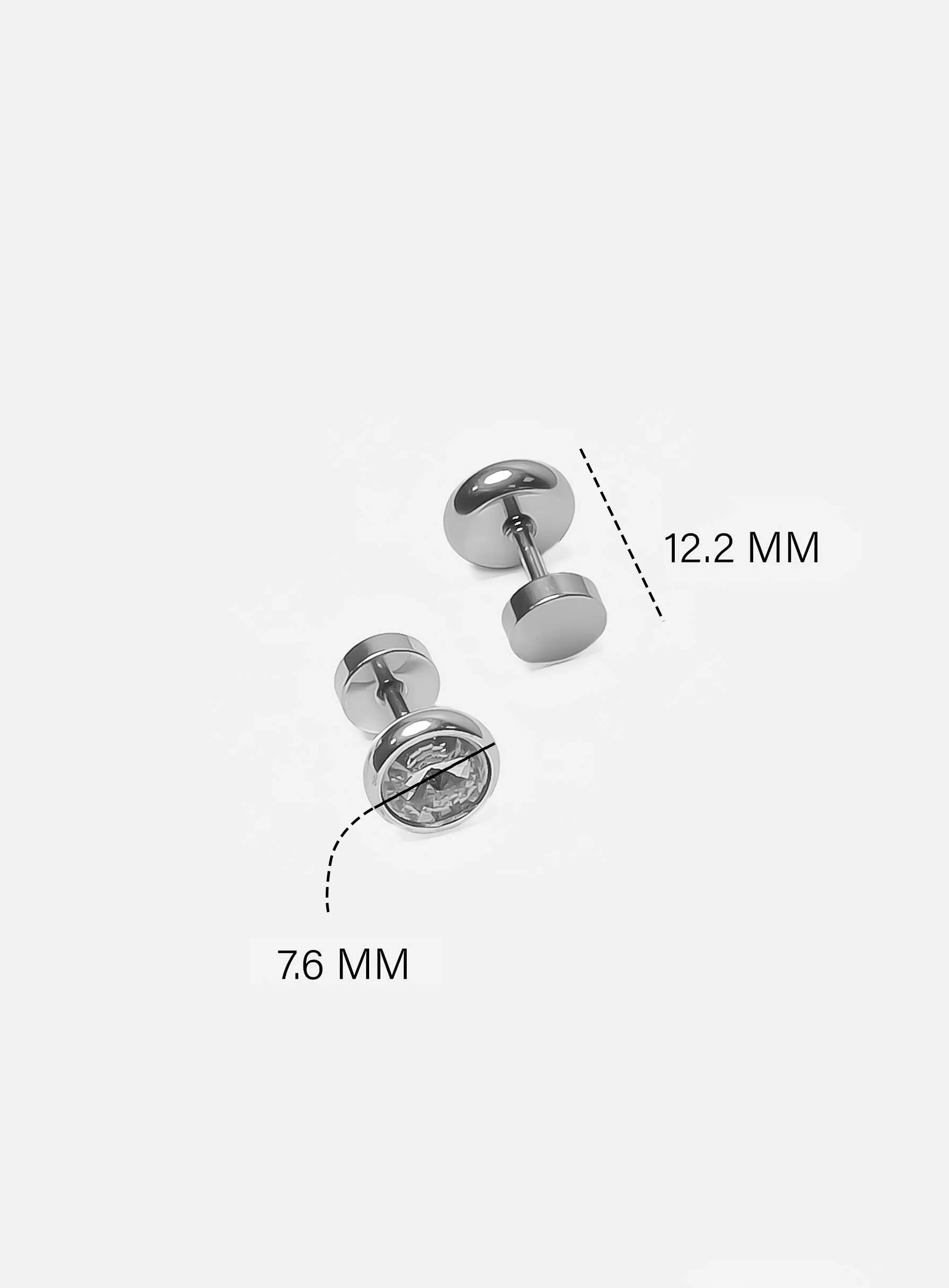 Round Zirconia Stud earrings