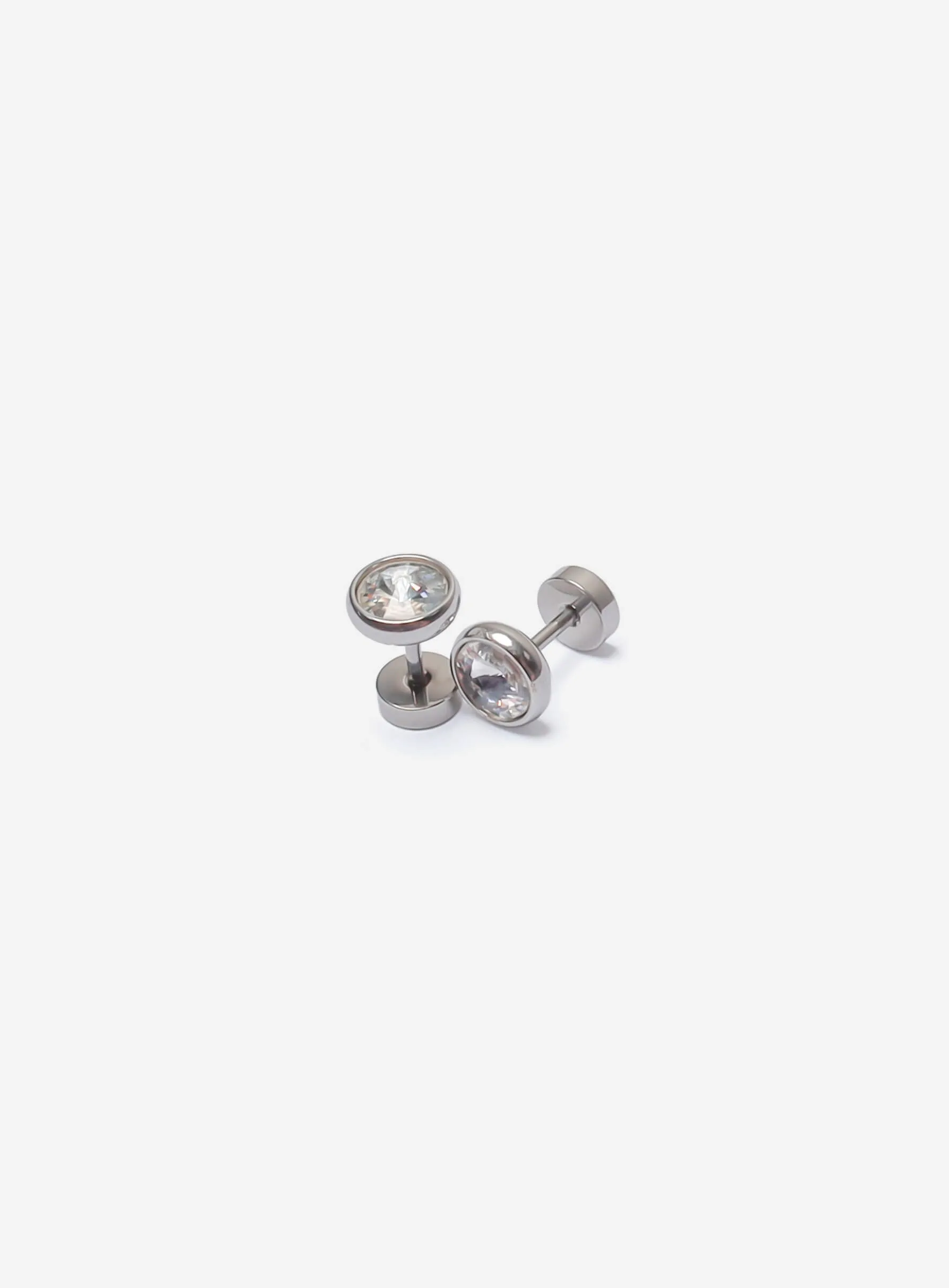 Round Zirconia Stud earrings