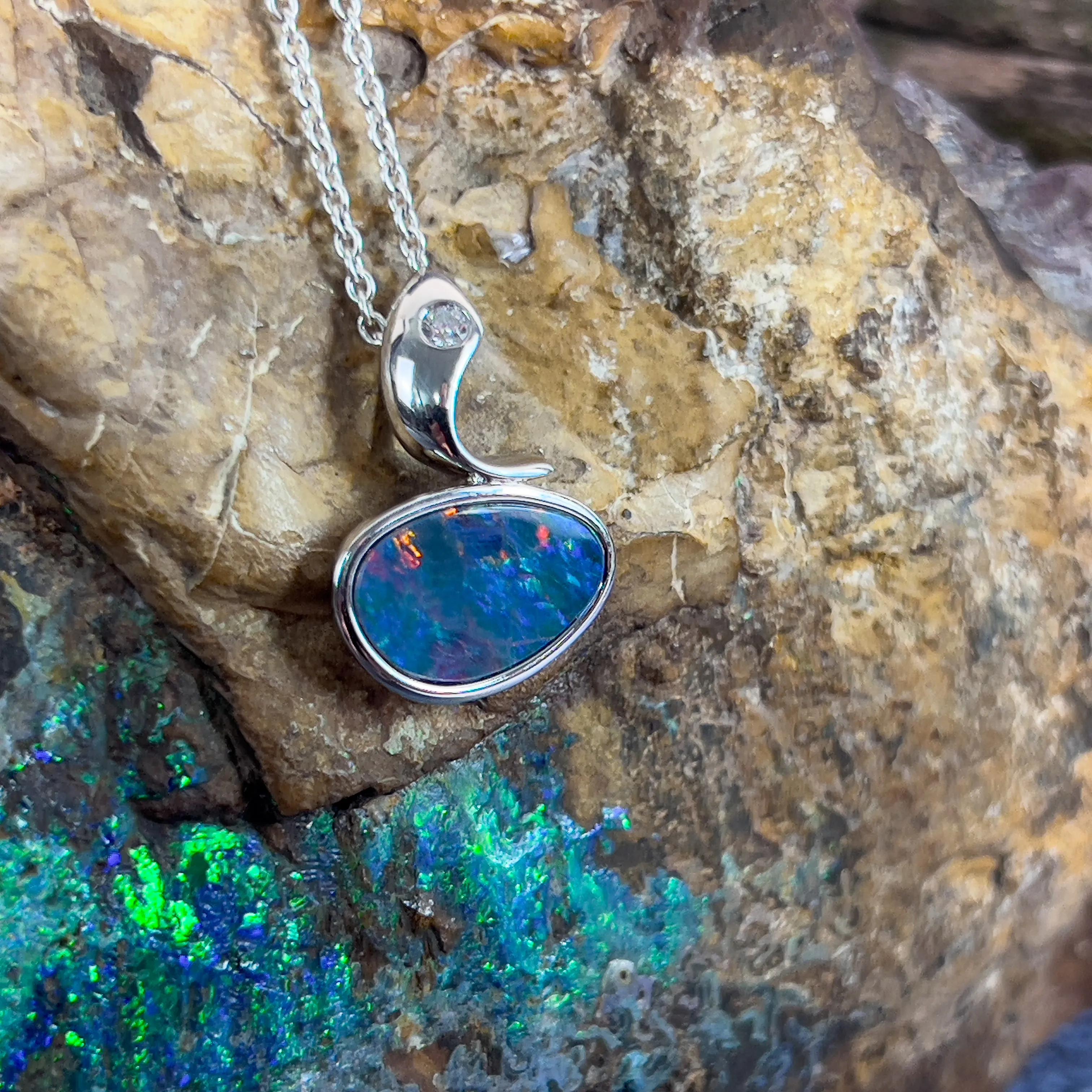 Sterling Silver Opal doublet 19.1x13.4mm pendant