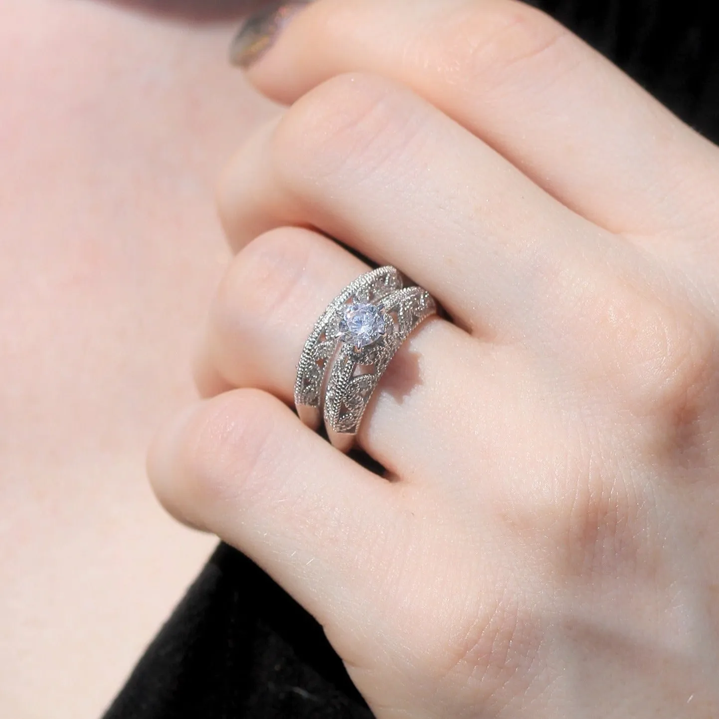Sterling Silver Round 0.7 CT Vintage Filigree Stackable Rings Set