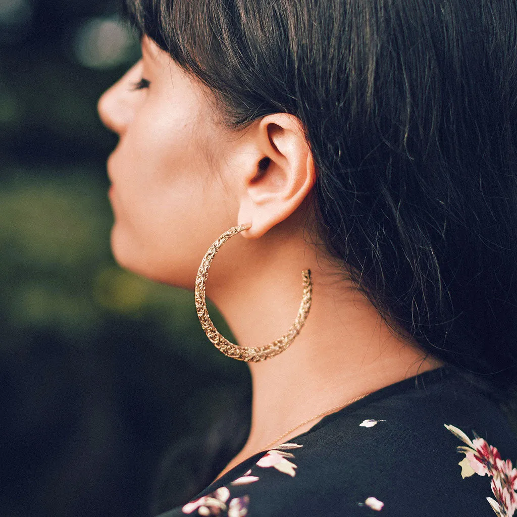 The Ara Hoop Earrings